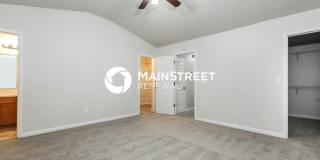 700 Parkway Road Gallery 9