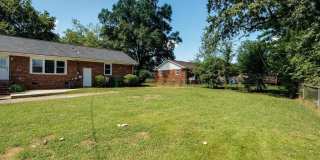 6827 Woodstream Drive Gallery 18