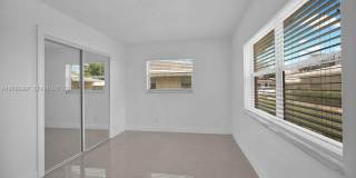 631 SW Kathy Ct Gallery 22