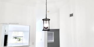 6960 NW 174th Ter Gallery 7