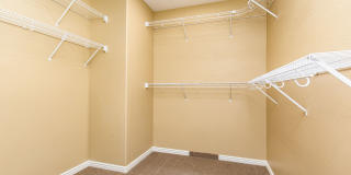 Gorgeous Single Story in a Golf Course Gallery 22