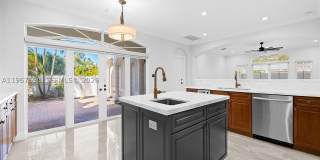 827 SE 2nd Ct Gallery 10