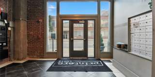 1627 Locust Street Gallery 9