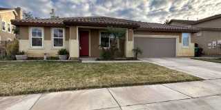 1515 E. Shooting Star Dr. Beaumont - Beautiful 4 Bedroom 2 Bathroom Home w/ Outdoor Fireplace! Gallery 1