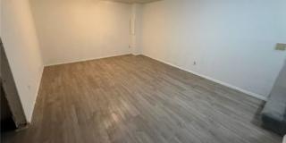 Spacious 6BR House in Aurora Gallery 13