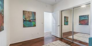 10655 N 9th Street Gallery 24