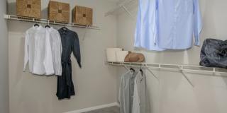 Lenox West Luxury Apartments Gallery 13