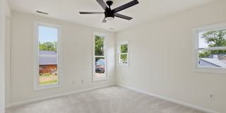 301 Kenmore Avenue Gallery 14