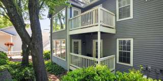 Charming 2BR Condo in Sandy Springs Gallery 28