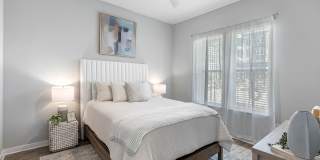 Apela House Gallery 27