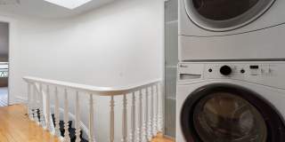 277 Crown Street 9 Bed 4 Bath House Gallery 20