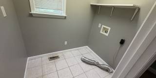 2829 Maple Road SE Gallery 8