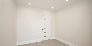 67-17 Myrtle Avenue Gallery 10
