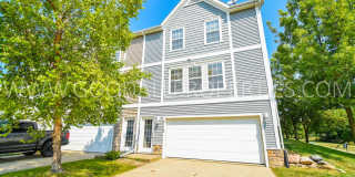 Discover this beautiful 2 Bedroom, 2.5 Bath Towhome in Ankeny! Gallery 1