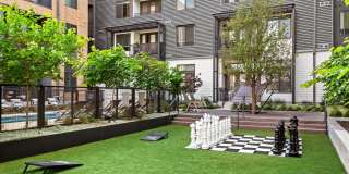 Fivetwo at Highland Gallery 2