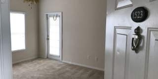 Beautiful 1-Bedroom Apartment for Rent in Mosaic at Millenia Gallery 3