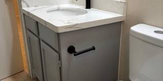 1511 Evergreen Avenue Gallery 8