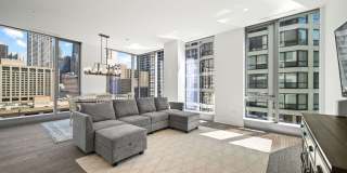 403 N Wabash Avenue Gallery 7