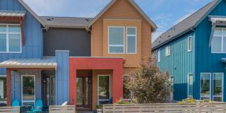 Discover this 3-bedroom, 2.5-bath townhome in Louisville! Gallery 1