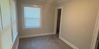 RENT SPECIAL- Free 65" TV At Move In- Spacious 3 Bed, 2 Bath Home in Prime Kansas City Location Near Plaza & Brookside RENT SPECIAL- Free 65" TV At Move In- Spacious 3 Bed, 2 Bath Home in Prime Kansas City Location Near Plaza & Brookside Gallery 8