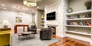 The James Apartments Gallery 12