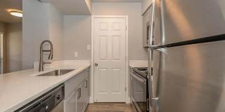 301 Greenville Apartments Gallery 3