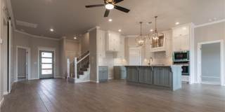 Luxury 4 Bedroom 3 Bathroom Home with bonus room & storm shelter in Deer Creek Schools- Neighborhood Pool/Park Gallery 9