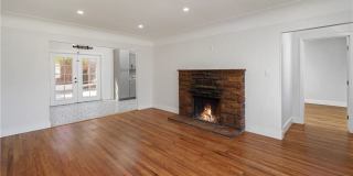 1140 Hillside Place Gallery 1