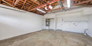 Flexible 5-Bedroom Home with BRAND NEW Designer Upgrades Gallery 20