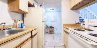 2400 Sandpiper St - AVAILABLE AUGUST 2026 2400 Sandpiper St - AVAILABLE AUGUST 2026 Gallery 7