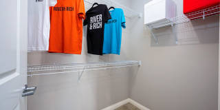 River & Rich Gallery 8