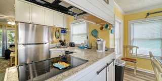 FULLY FURNISHED OFF-SEASON RENTAL STARTING MID-OCT FULLY FURNISHED OFF-SEASON RENTAL STARTING MID-OCT Gallery 9