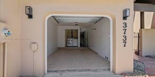 3737 Alcantara Ave Gallery 21