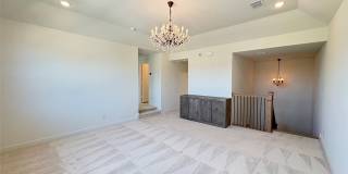 1451 Maplewood Drive Gallery 21