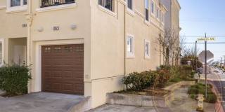 Sunset - 3 BR, 3.5 BA Townhouse 2,225 Sq. Ft. - 3D Virtual Tour, 2 Car Garage Gallery 19