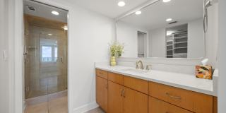 2100 OCEAN Drive Gallery 69