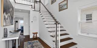739 N Massachusetts Ave Gallery 3