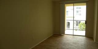 Watermarke Condo 1bed 1 bath Gallery 8