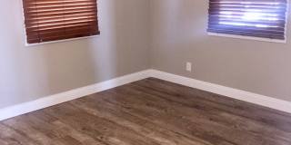 Glendale Hills traditional with fabulous views Gallery 40