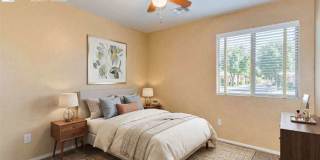 538 East Dragon Springs Drive Gallery 17