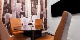 Troubadour Gallery 152