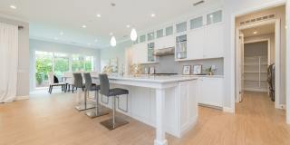 Fully Renovated 2 Bed, 2.5 Bath + Den Single Story Home Available NOW in Eastwood Village in Irvine! Gallery 1