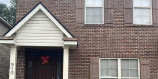 910 Jefferson Drive Gallery 1