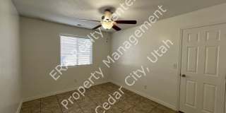 Move-In Bonus! 3 Bed - 2 Bath Twin Home Gallery 5
