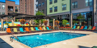 River & Rich Gallery 33