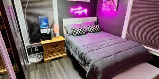 25 Whitney Place Gallery 16