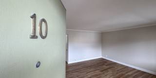 524 E 17th St. Gallery 3