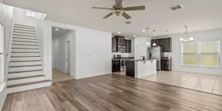Spacious Riverview Rental in South Fork Lakes with Oversized Screened Patio & 2-Car Garage Gallery 11