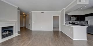 The Metro Apartments Gallery 34