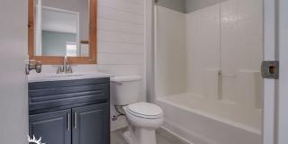 1002 Greenway Road Gallery 17